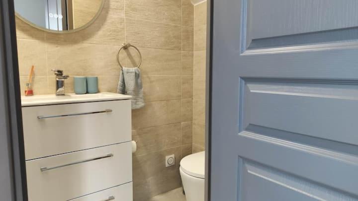 Chambre Privee Pour 4 Personnes En Banlieue Parisienne A بوندي المظهر الخارجي الصورة